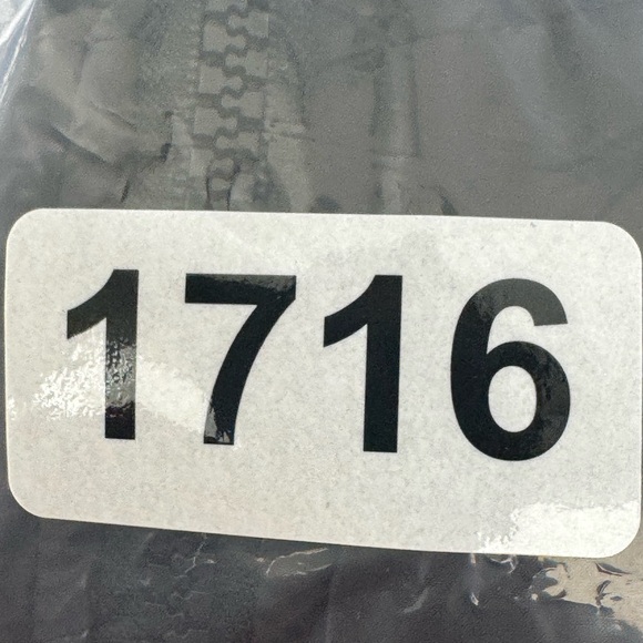 Guess Kids Boy's Green Digital Print Reversible Padded Jacket Size 14 - Picture 16 of 16